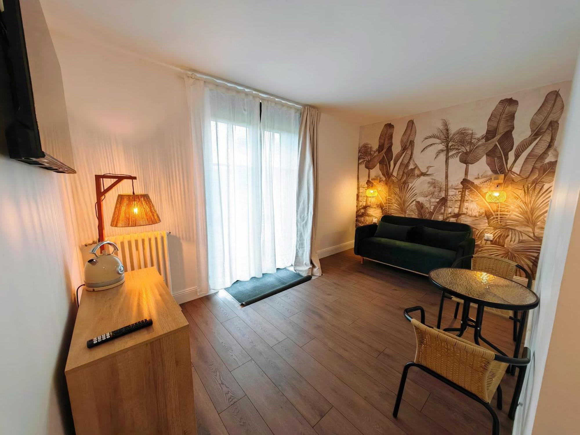 Domaine De L'Isle Maniere Apartment Saint-Quentin-sur-le-Homme Luaran gambar